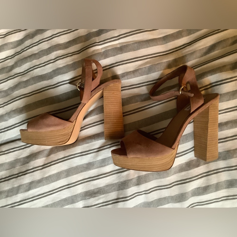 Steve Madden Madeline Platform Heels